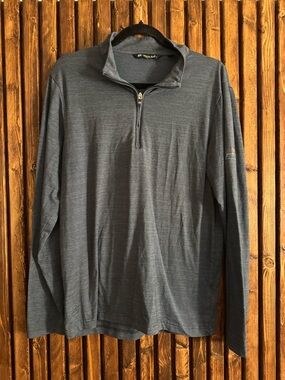 Travis Mathew quarter zip pullover